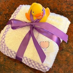 NWT Bib N Tucker Company Baby set of 3 Washcloths including Baby Duckie